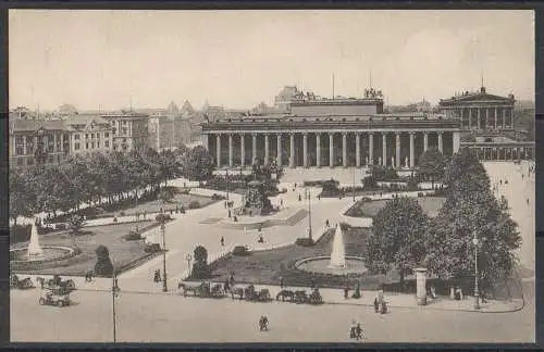 [Ansichtskarte] AK Berlin, 18 Stück, ca. Jahrhundetwende teilweise Litho, teilweise schwarz weiss Foto.
Zustand gut, siehe Bilder. 