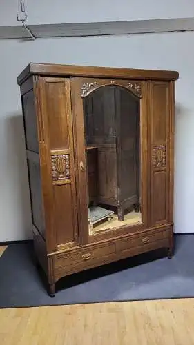 Antik  Kleiderschrank Schlafzimmer   Jugendstil    ca. 1920 Jh.