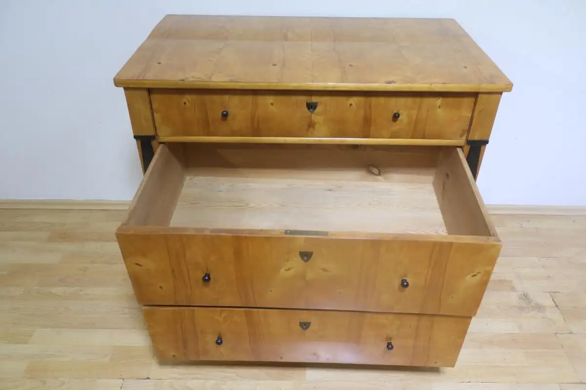 Biedermeier Kommode Anrichte  Antik um 1900 in Schellack poliert Hochglänzend 7