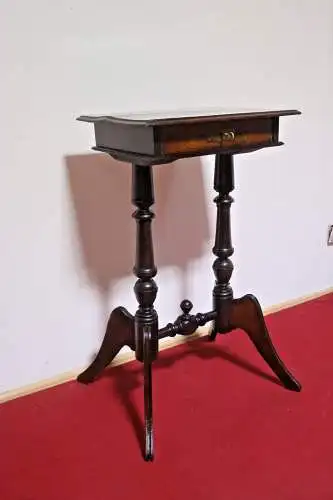 Nähtisch Beistelltisch Antik um 1900           