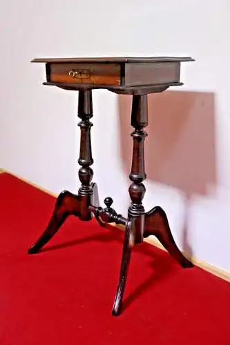 Nähtisch Beistelltisch Antik um 1900           