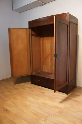 Wäscheschrank Kleiderschrankr Antik ca. 19 Jh.