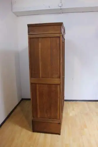 Wäscheschrank Kleiderschrankr art deco  Antik ca. 19 Jh.