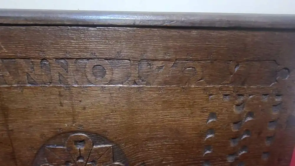 Truhe antik Anno 1729 Orginal 15