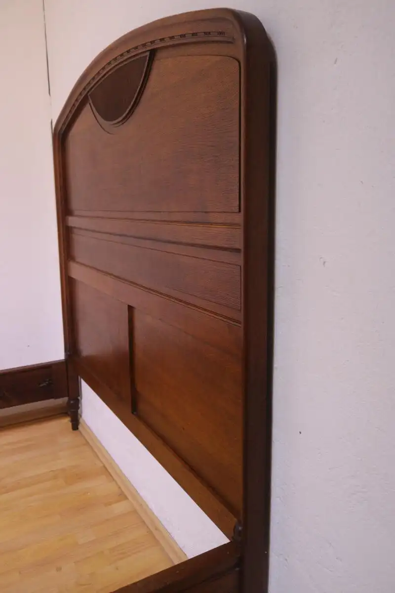 Antikes Bett  ca.  1900 Jh. 5