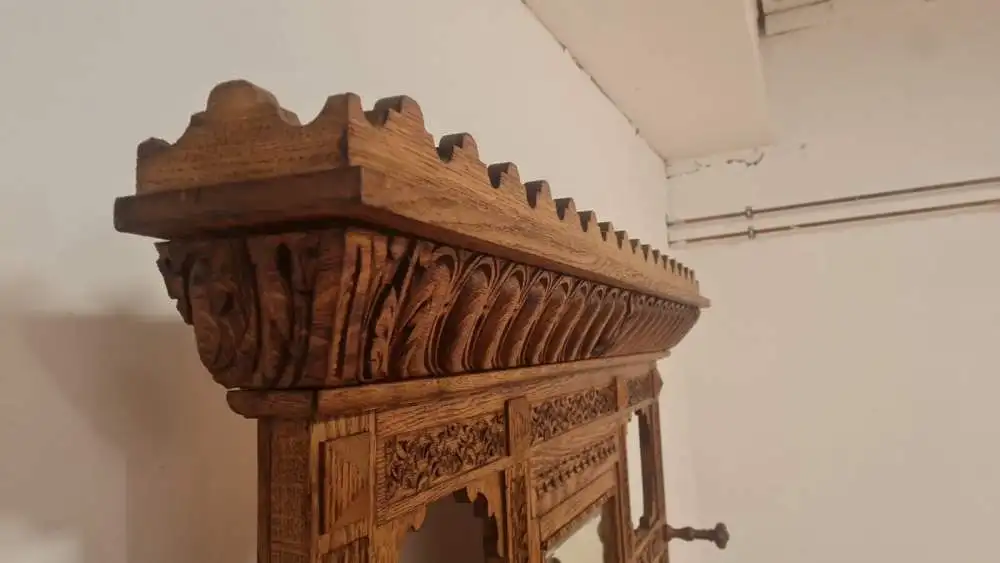 Original viktorianische Garderobe massive helle Eiche Antik ca 19 Jhd. 7