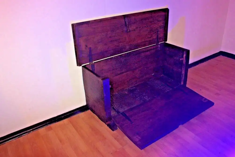 Truhe antik Unikat Sammlerstück ca 1900Jh. 13