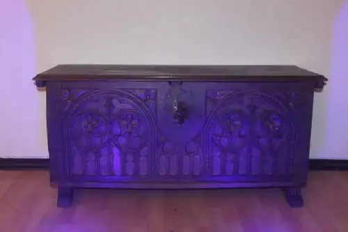 Truhe antik Unikat Sammlerstück ca 1900Jh.