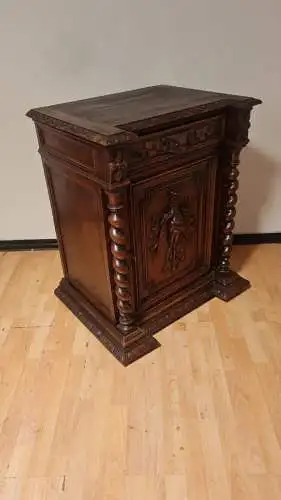 Kommode  Antik  Anrichte Garderobenschrank ca. 1900 Jh.