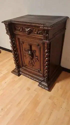 Kommode  Antik  Anrichte Garderobenschrank ca. 1900 Jh.