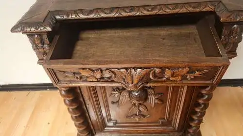 Kommode  Antik  Anrichte Garderobenschrank ca. 1900 Jh.