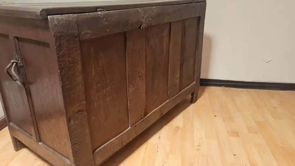 Truhe antik ca 1900Jh. 10