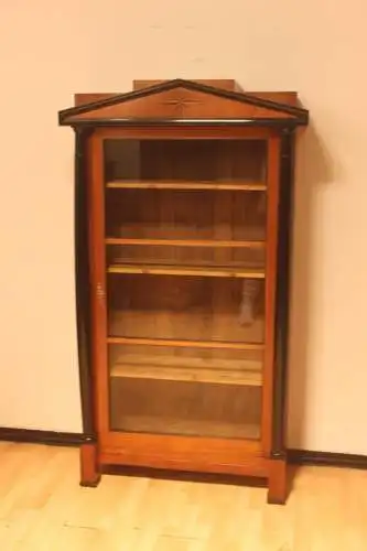 Vitrine Antik Biedermeier  Bibolotheksschrank um 1850 Jh.