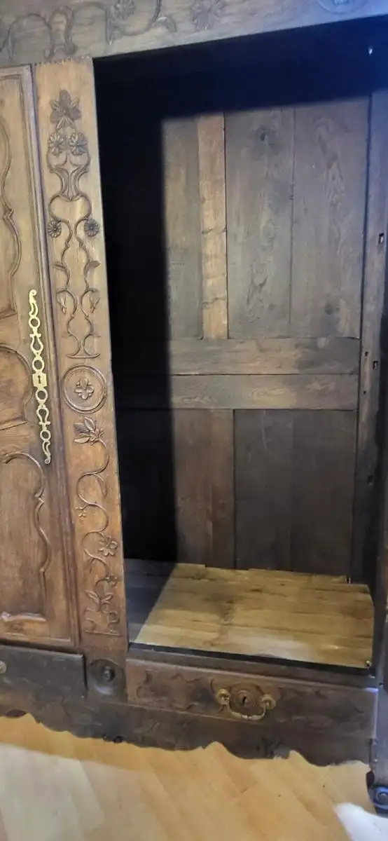Französischer Hochzeitschrank Kleiderschrank Antik ca  1860 Jh. 1