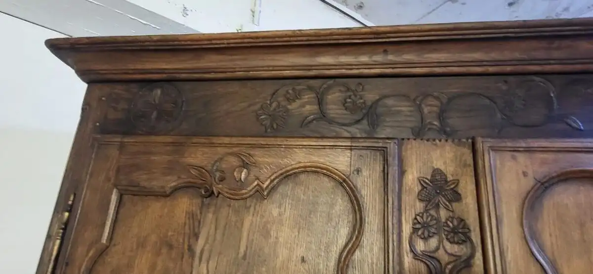 Französischer Hochzeitschrank Kleiderschrank Antik ca  1860 Jh. 12
