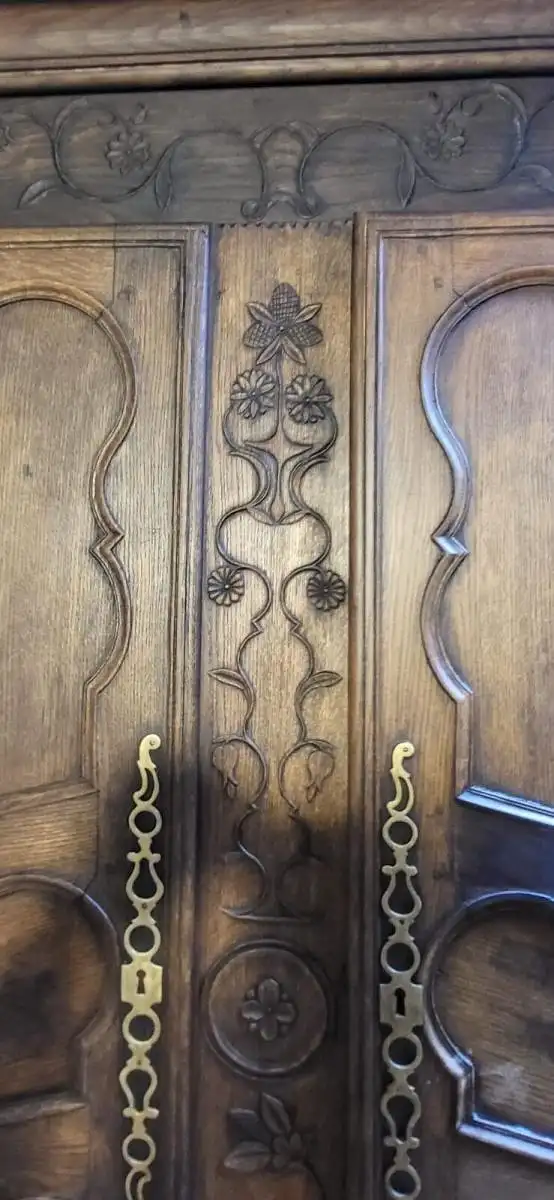 Französischer Hochzeitschrank Kleiderschrank Antik ca  1860 Jh. 14