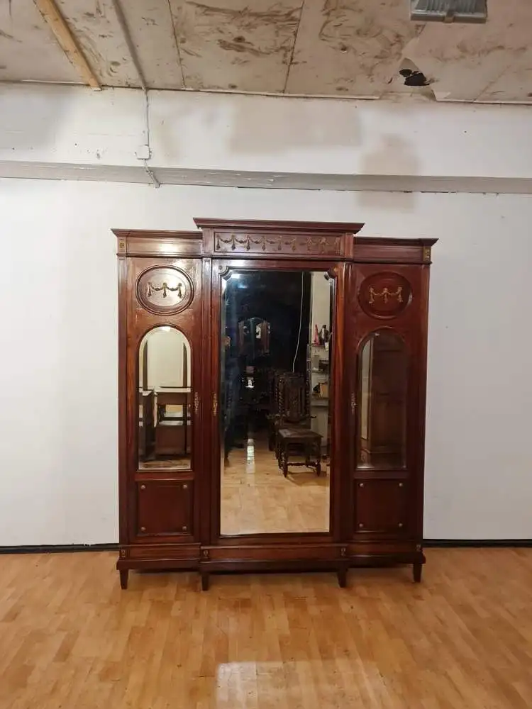 Kleiderschrank Wäscheschrank  Orginal  Antik ca. 19 Jh. 16