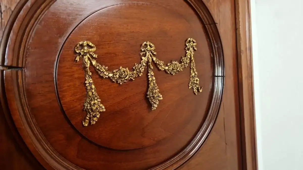 Kleiderschrank Wäscheschrank  Orginal  Antik ca. 19 Jh. 3