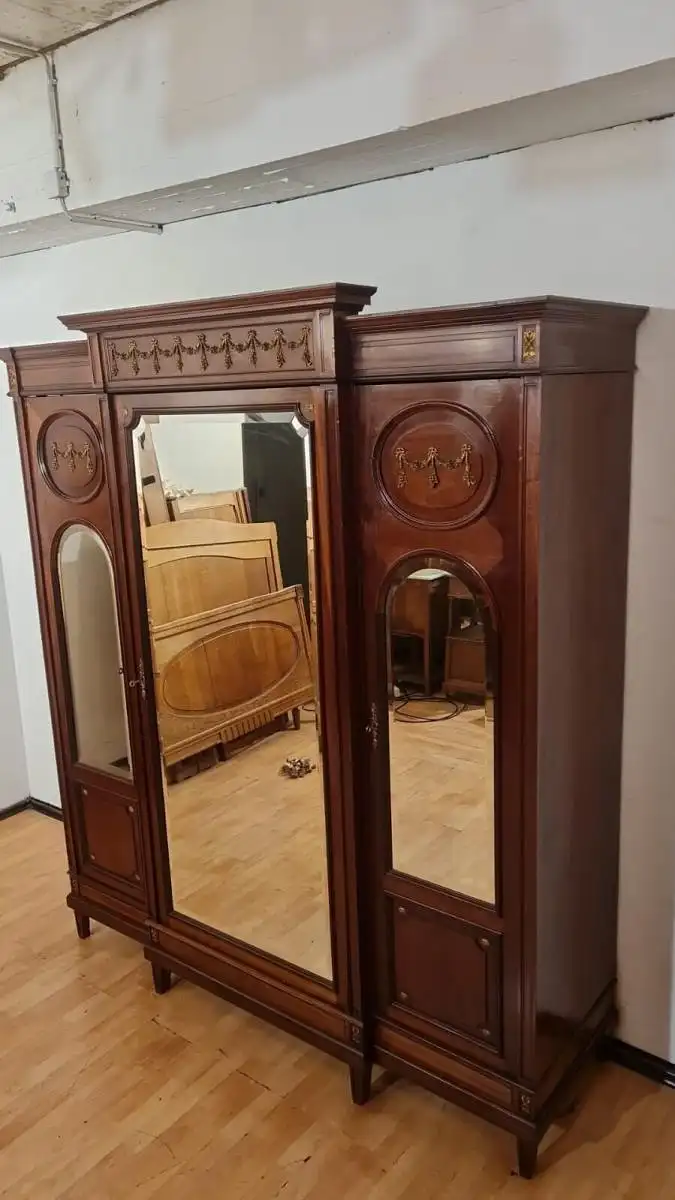 Kleiderschrank Wäscheschrank  Orginal  Antik ca. 19 Jh. 5