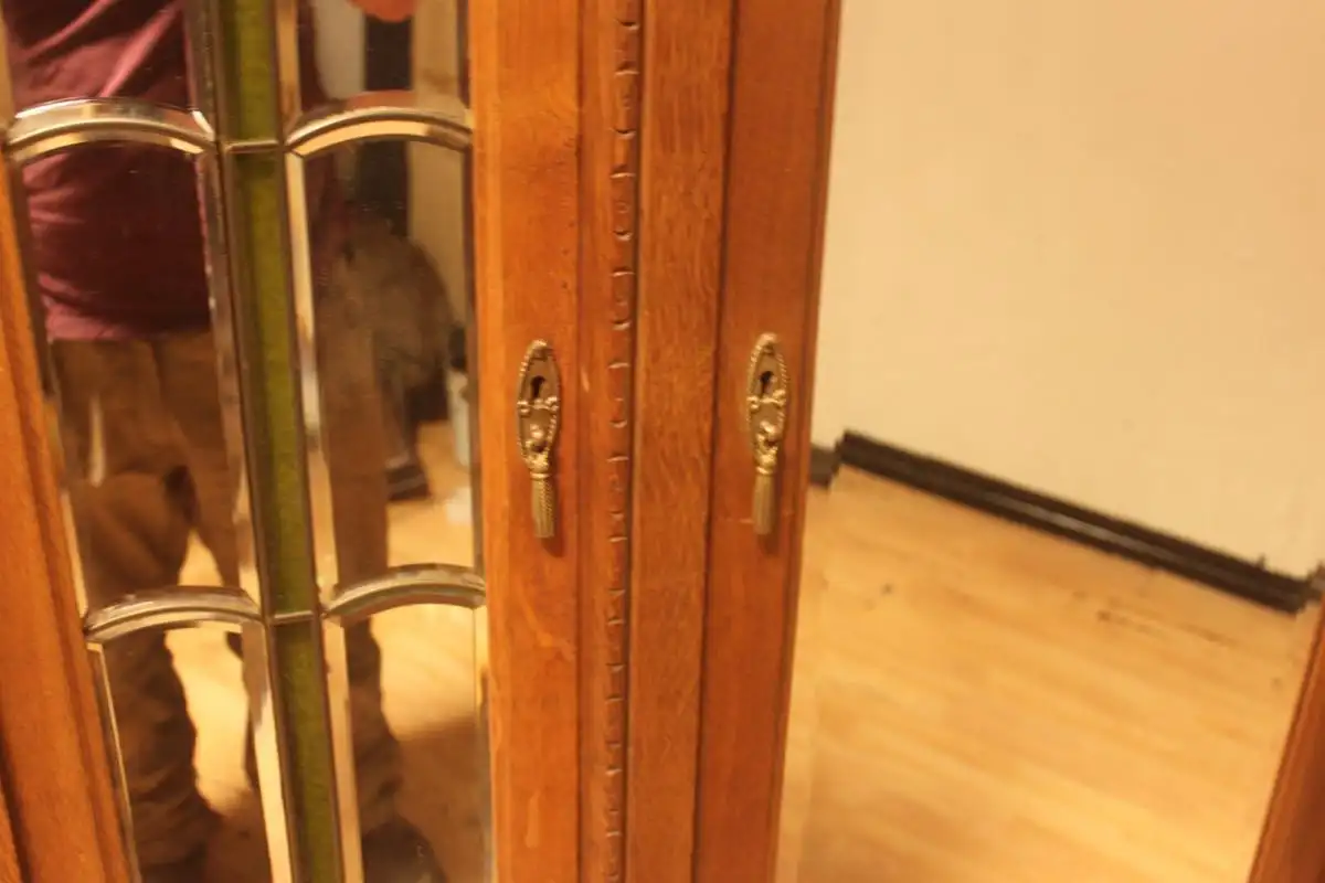 Antik Kleiderschrank Frankreich Jugendstil  Schnitzereien ca.1930Jh. 14