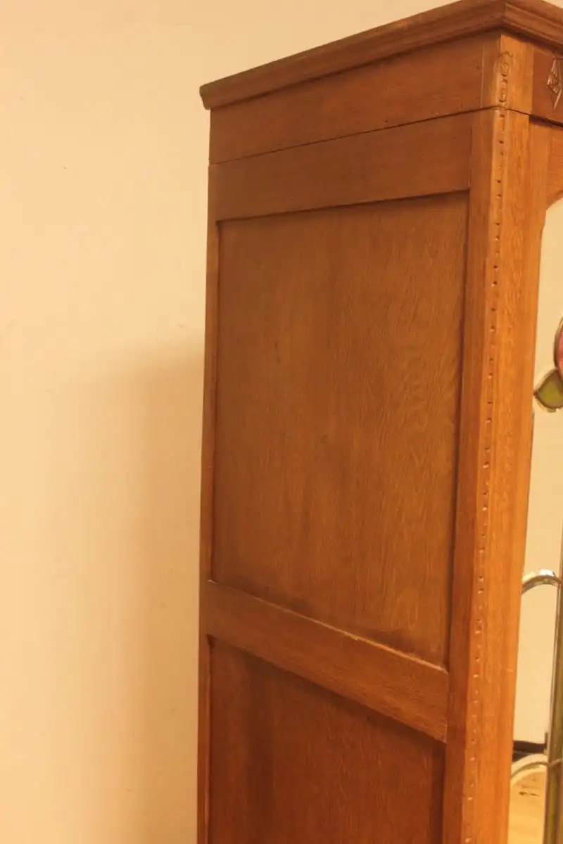 Antik Kleiderschrank Frankreich Jugendstil  Schnitzereien ca.1930Jh. 16