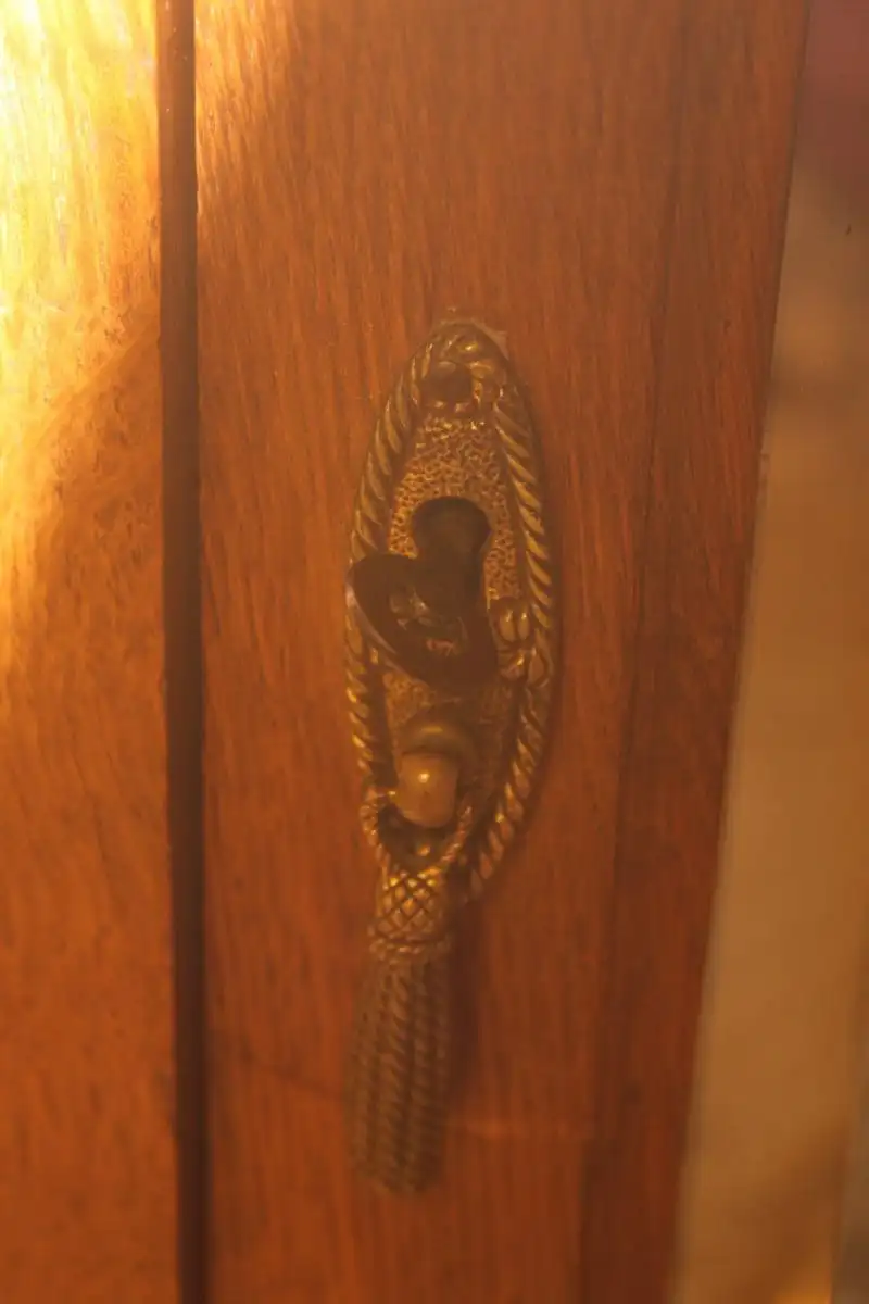 Antik Kleiderschrank Frankreich Jugendstil  Schnitzereien ca.1930Jh. 9