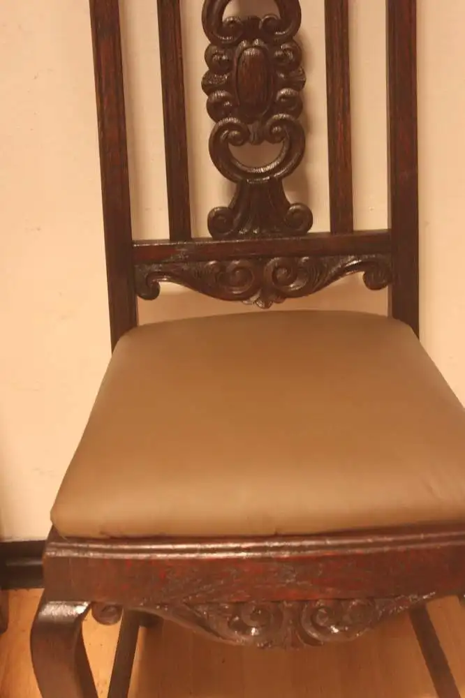 4  Esszimmerstühle Set  Küchenstühle   Antik   in echtem Leder ca. 1900 Jh. 1