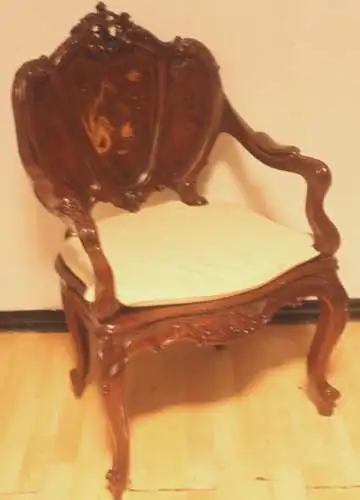 asiatisches  Armlehnstuhl  Antik ca 1900 JH.