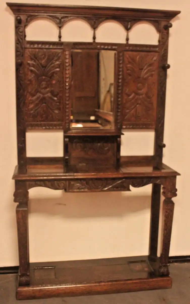 Original Antike Garderobe massive Eiche Antik ca 19 Jhd.