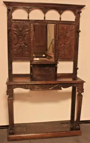 Original Antike Garderobe massive  Eiche Antik ca 19 Jhd.