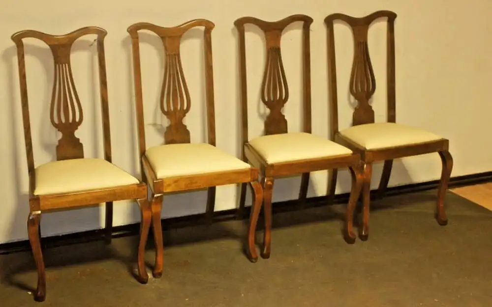 4 Set Antike Jugendstil  Stühle  in Eiche  Esszimmer Antik ca. 1900 Jh. 0