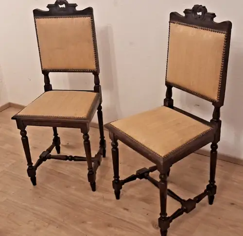 2 Esszimmerstühle Küchenstühle Wohnzimmerstühle Antik um 1900 Jh.