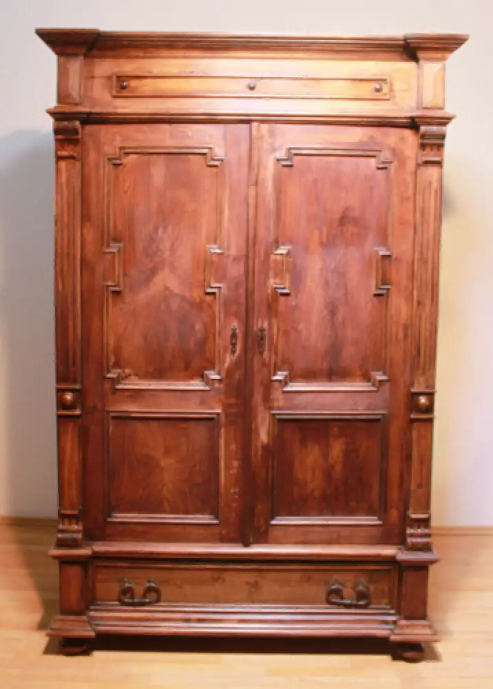 Wäscheschrank Kleiderschrank Schlafzimmer Antik in Esche  ca. 19 Jh. 1