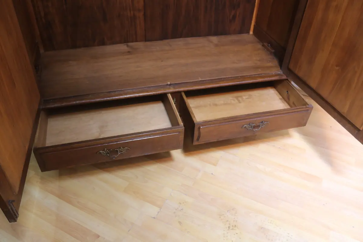 Wäscheschrank Kleiderschrank Jugendstil   Antik ca. 19 Jh. 10