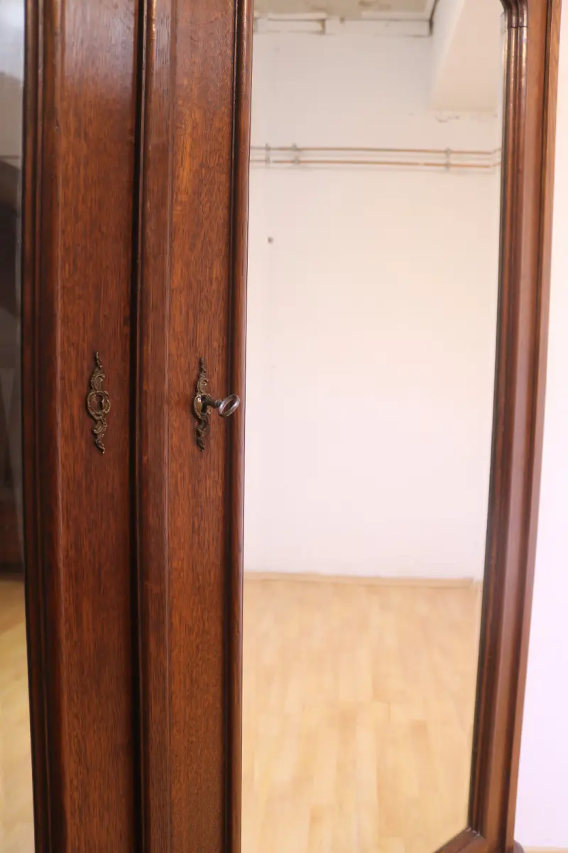 Wäscheschrank Kleiderschrank Jugendstil   Antik ca. 19 Jh. 3