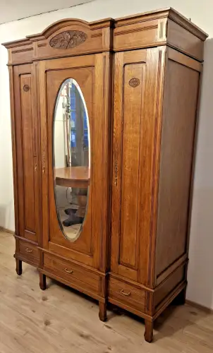 Wäscheschrank Kleiderschrank Schlafzimmer Antik in Eiche ca. 19 Jh.