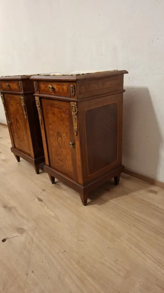 Antik 2 Nachtschränke  Frankreich Marmor ca. 1900Jh. 17