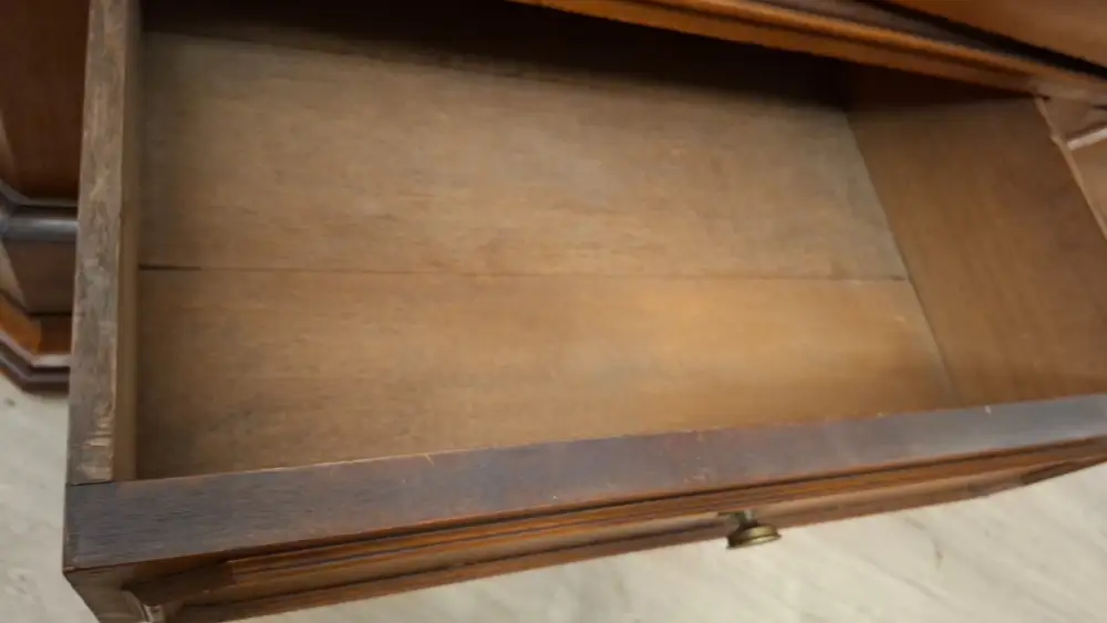 Kleiderschrank Schlafzimmerschrank Wäscheschrank  Antik ca. 19 Jh. 12