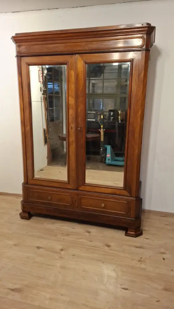 Kleiderschrank Schlafzimmerschrank Wäscheschrank  Antik ca. 19 Jh. 2