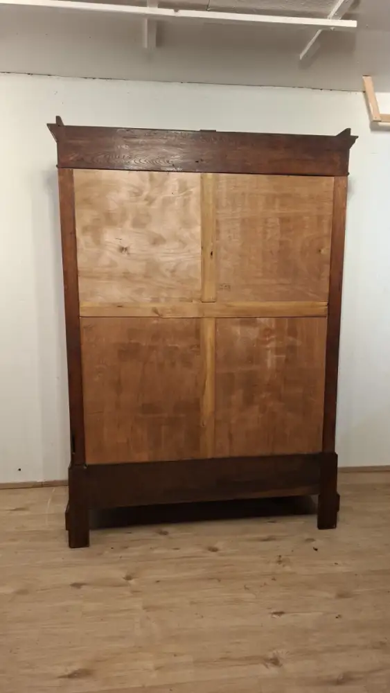 Kleiderschrank Schlafzimmerschrank Wäscheschrank  Antik ca. 19 Jh. 21