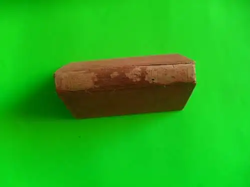 ALTE AUSGABE A TALE OF TWO CITIES VON DICKENS CHARLES, VERLAG T. NELSON & SONS – 1910