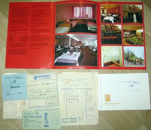 Hotel Stadt Schwerin
 Prospekt mit Konvolut Dokumenten, Eintrittskarten etc. 