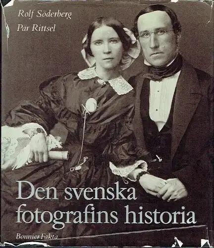 Rolf Söderberg
 Pär Rittsel: Den svenska fotografins historia 1840-1940. 