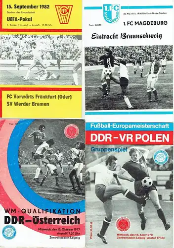 Konvolut von 13 DDR-Fussball-Programmen. 
