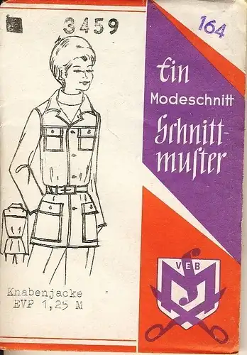DDR-Schnittmusterbogen
 Ein Modeschnitt Schnittmuster, 3559. 