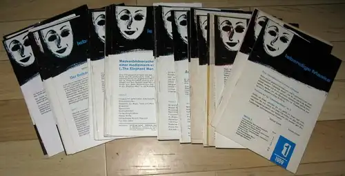 Lebendige Maske
 Hauszeitschrift für Maskenbildner
 Konvolut aus den Jahren 1969-1995. 