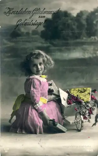 6 Glückwunschkarten zum Geburtstag um 1917
 original Postkarten. 