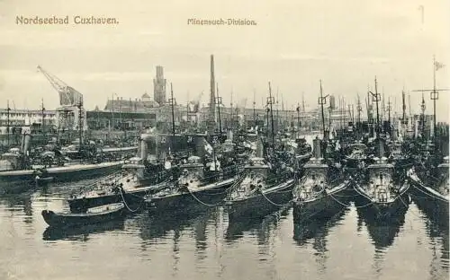 Cuxhaven - Minensuch-Division
 Ansichtskarte / Postkarte, Motiv aus Niedersachsen / Militär, unbenutzt. 
