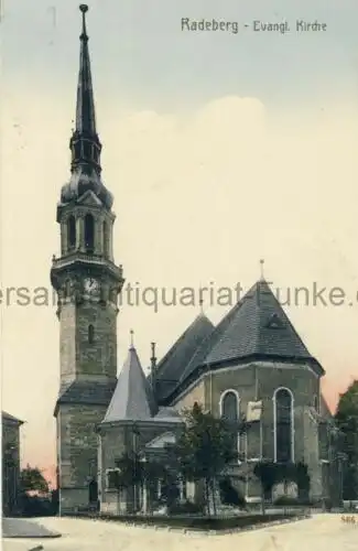 Radeberg - Evangel. Kirche
 Ansichtskarte / Postkarte, Motiv aus Sachsen, Verlagsnummer 866, benutzt 27.12.1916 Sebnitz. 