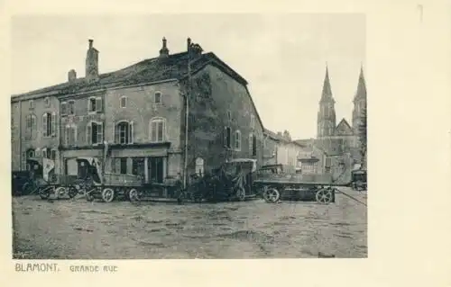 Blamont - Grande Rue
 Ansichtskarte / Postkarte, Motiv aus Frankreich, Verlagsnummer 74647, unbenutzt. 